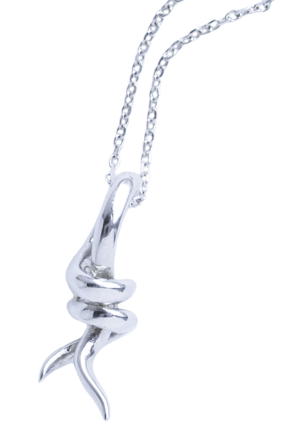 knot pendant in silver by Annika Burman 