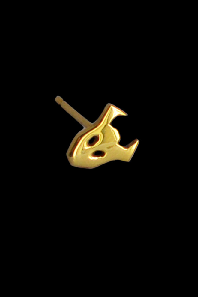 Demon stud earring in 18ct gold by Annika Burman