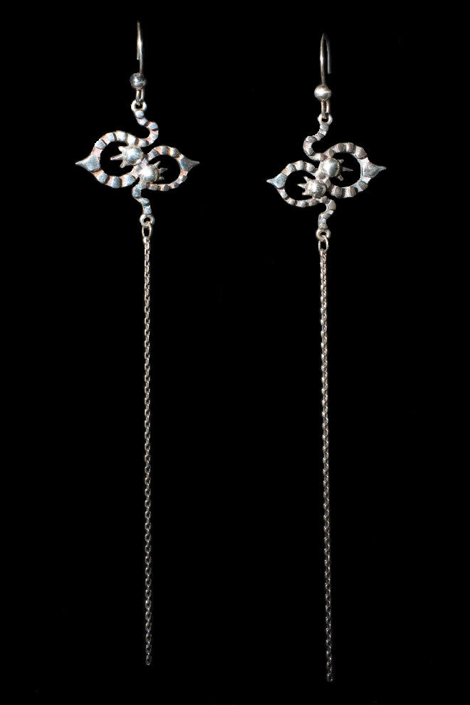 Long Kaleido Earrings In Silver - Annika Burman Jewellery
- 3
