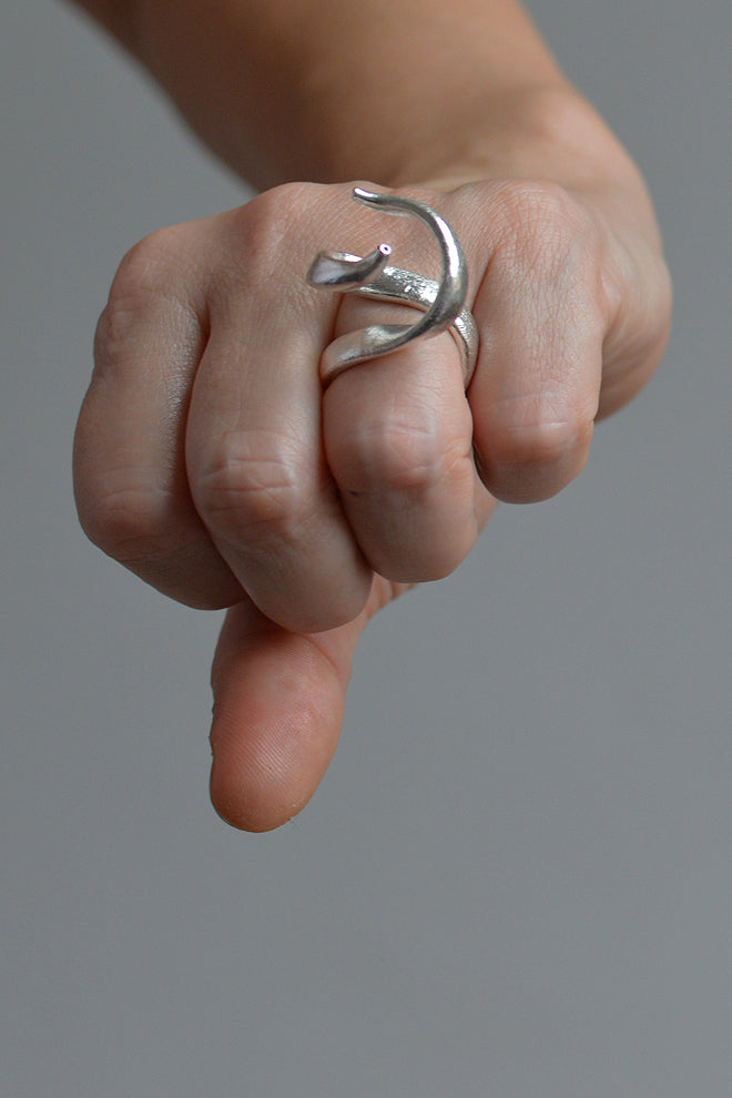 Twisted Ninja silver ring with diamonds by Annika Burman 