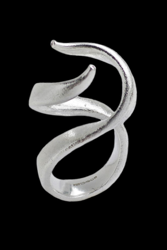 Twisted Ninja silver ring with diamonds by Annika Burman 