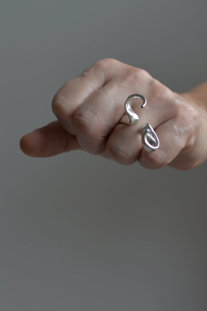 Wavy Ninja silver ring with diamonds by Annika Burman