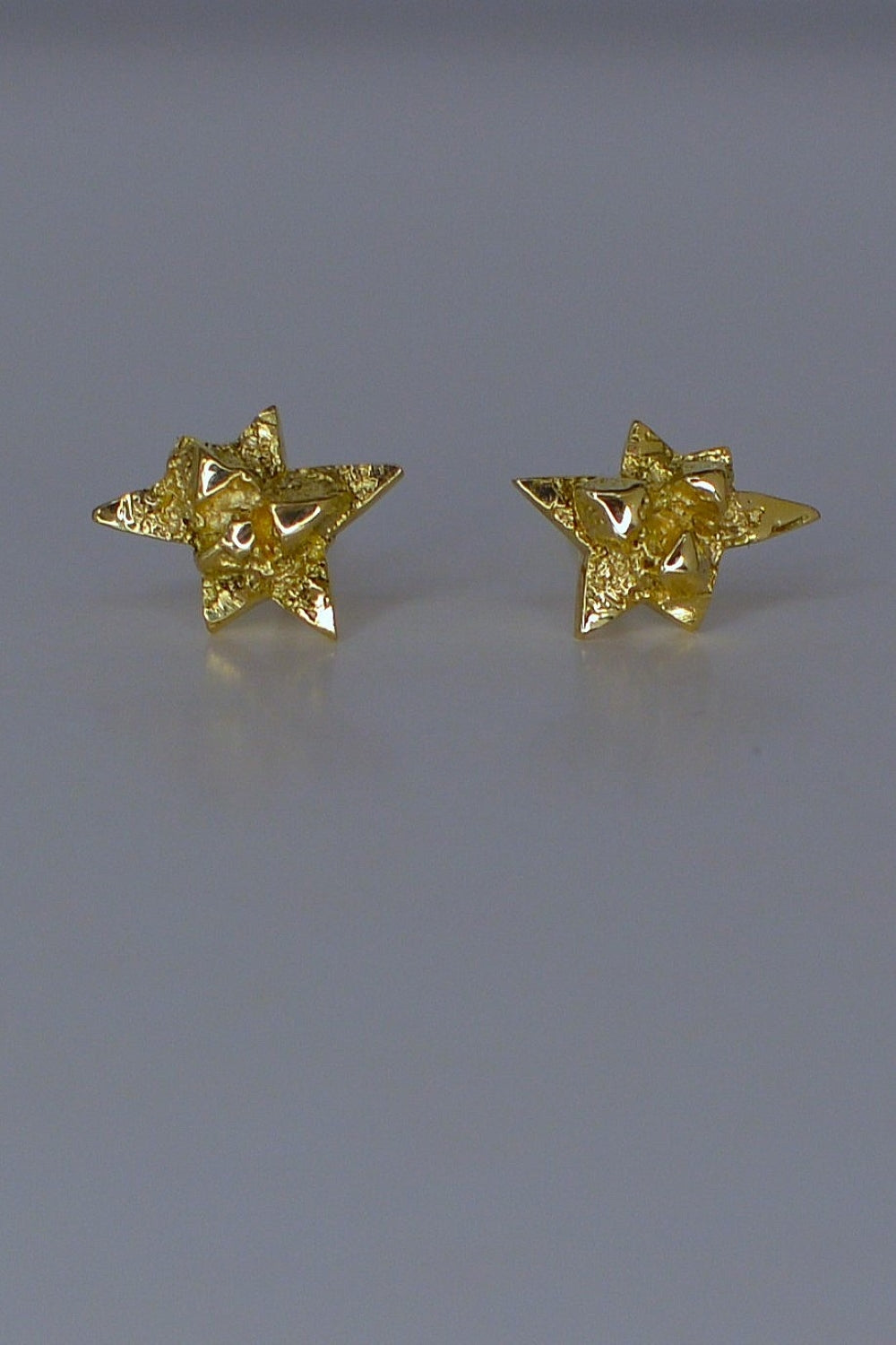 Nova gold earrings by Annika Burman