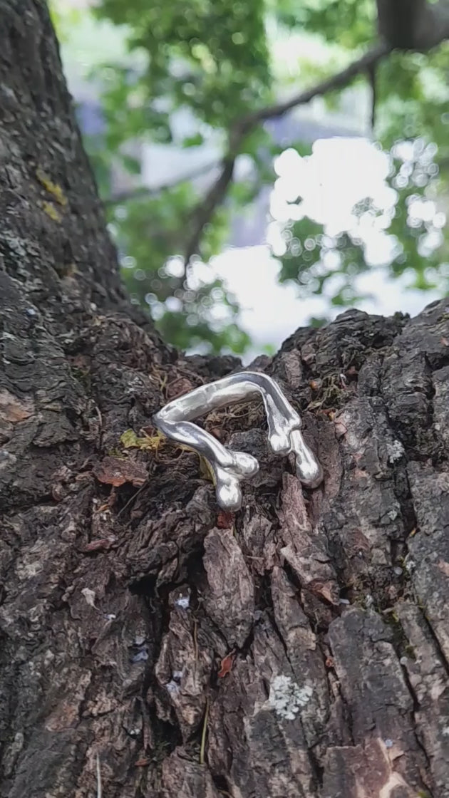 The rain ring in silver by Annika Burman