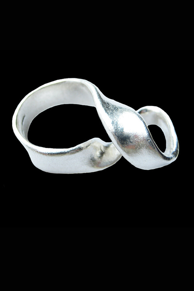 Double Loop Twister ring in silver by Annika Burman 