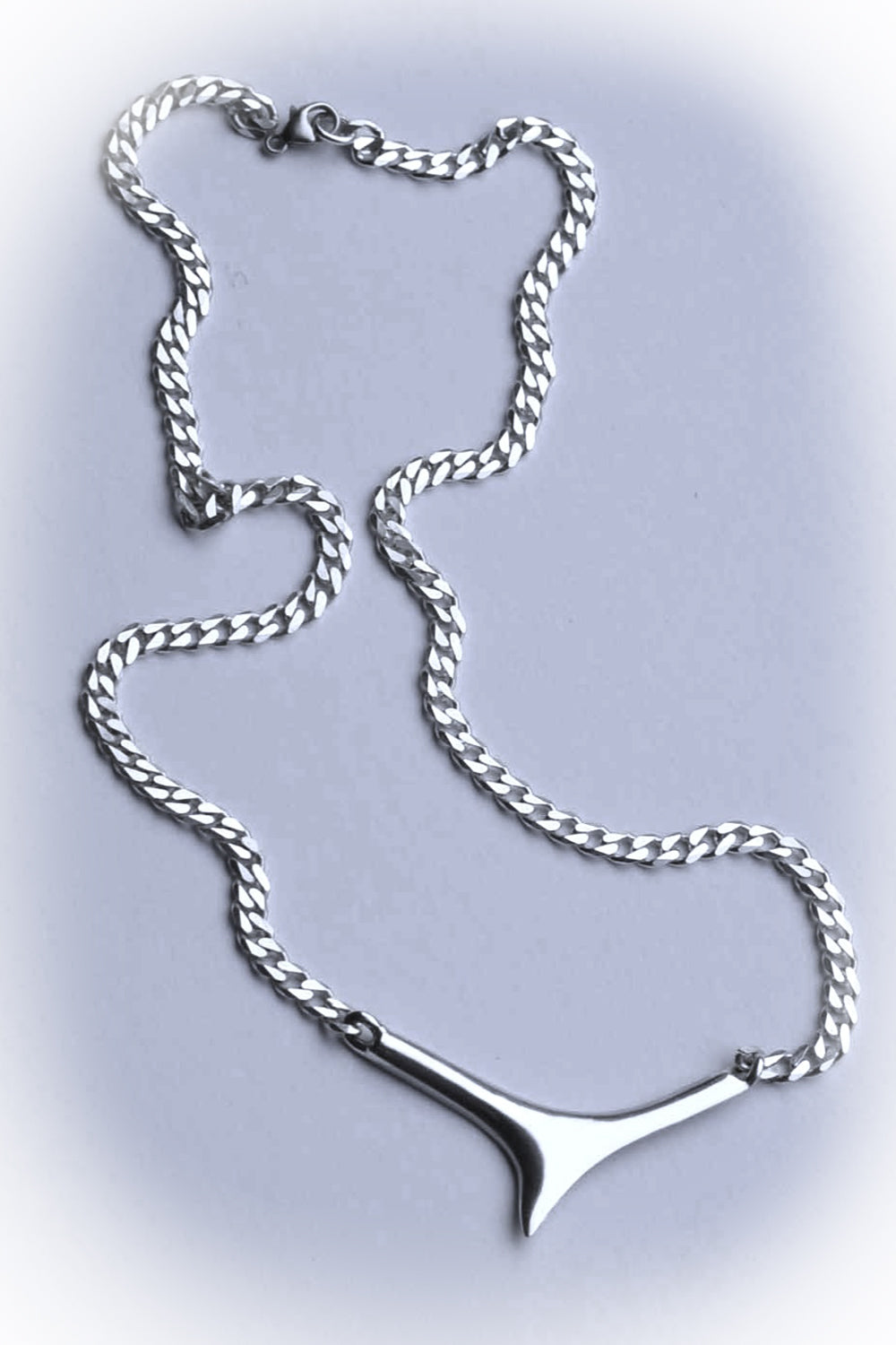 Shark slim silver necklace by Annika Burman