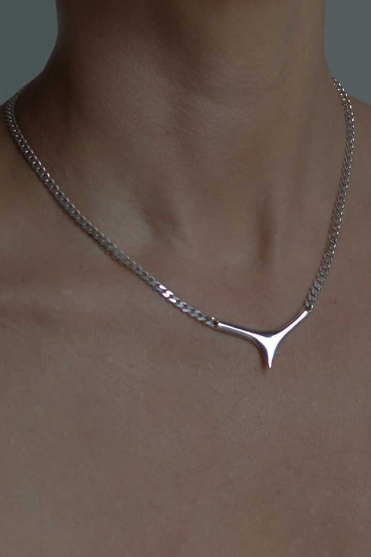 Shark slim silver necklace by Annika Burman