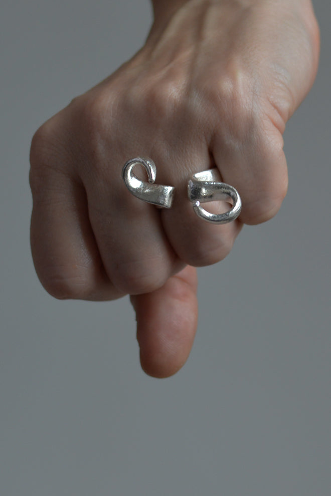 Wavy Ninja silver ring with diamonds by Annika Burman